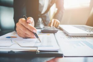 法律・会計系資格を取得するための最適な勉強方法は？